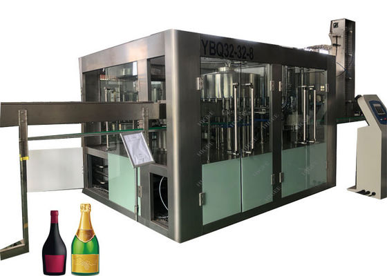 Cina Kontrol PLC Mesin Pengisian Minuman Ringan Berkarbonasi / Air Murni Mengisi Dan Mesin Penyegel pemasok