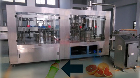Cina 5000BPH Juice Filling Line Pembilasan Otomatis Mengisi Dan Mesin Capping pemasok