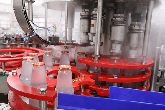 Mesin Pengisian Air Botol Kaca 3 In 1 pemasok