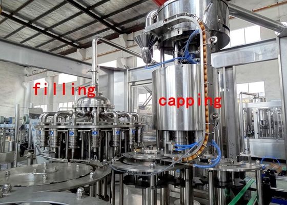 Mesin Pengisian Cairan Monoblock 3 In 1 pemasok
